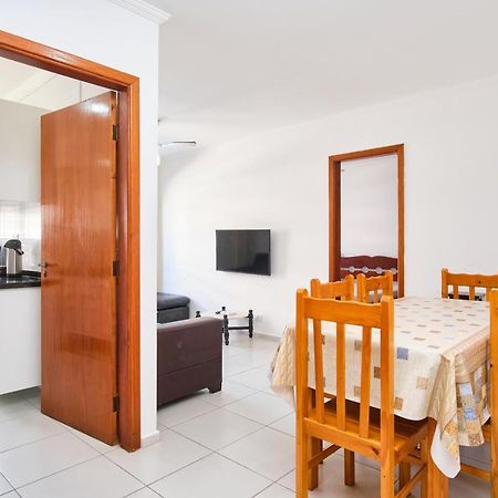 Apartamento A 100 Metros Da Praia, Bem Localizado, Com Ar Condicionado E Wi-Fi -23 - Edificio Lenamar II Appartement Ubatuba Buitenkant foto