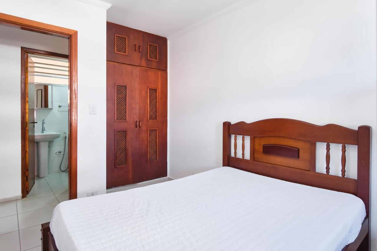 Apartamento A 100 Metros Da Praia, Bem Localizado, Com Ar Condicionado E Wi-Fi -23 - Edificio Lenamar II Ubatuba Buitenkant foto