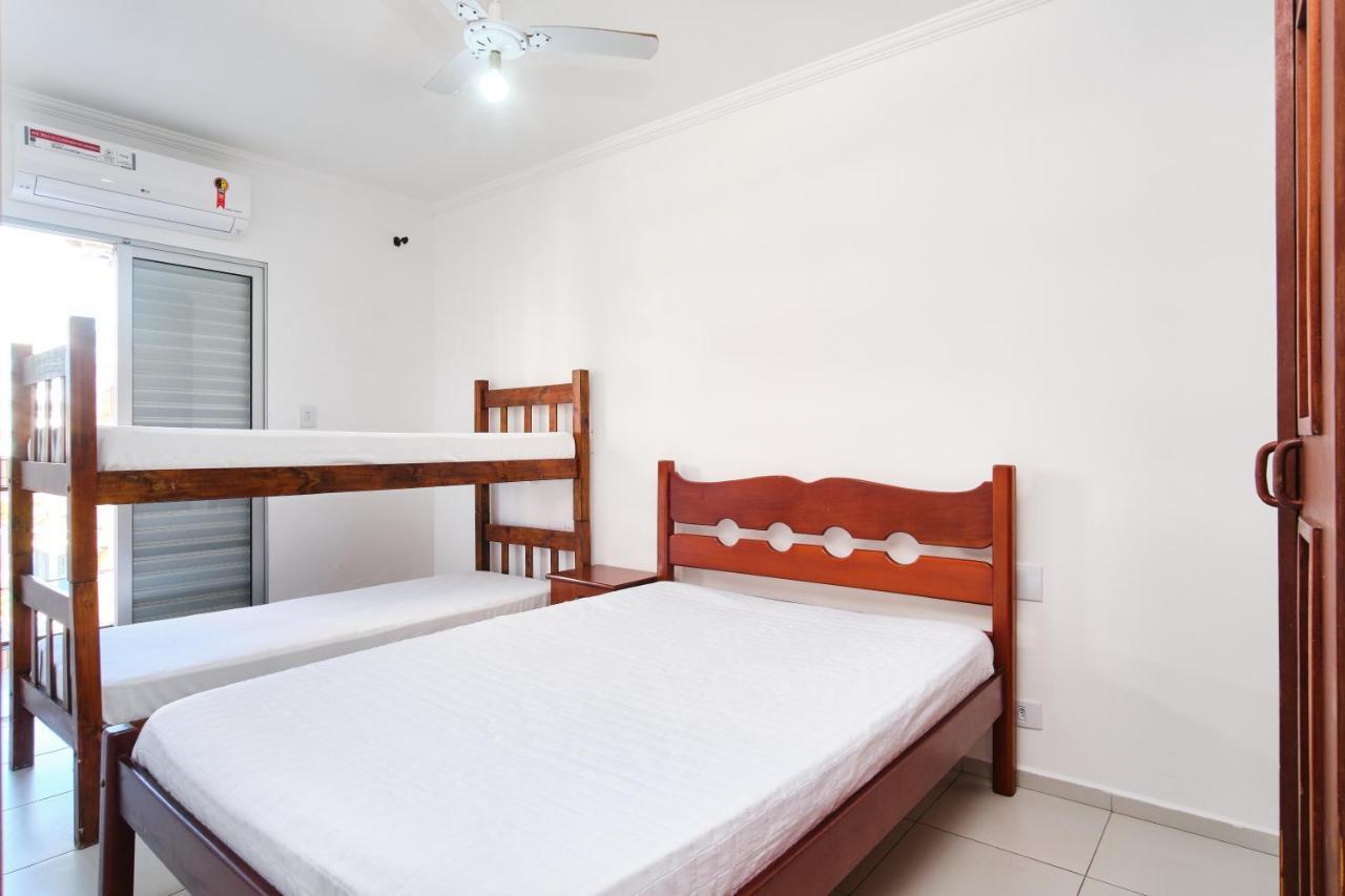 Apartamento A 100 Metros Da Praia, Bem Localizado, Com Ar Condicionado E Wi-Fi -23 - Edificio Lenamar II Appartement Ubatuba Buitenkant foto